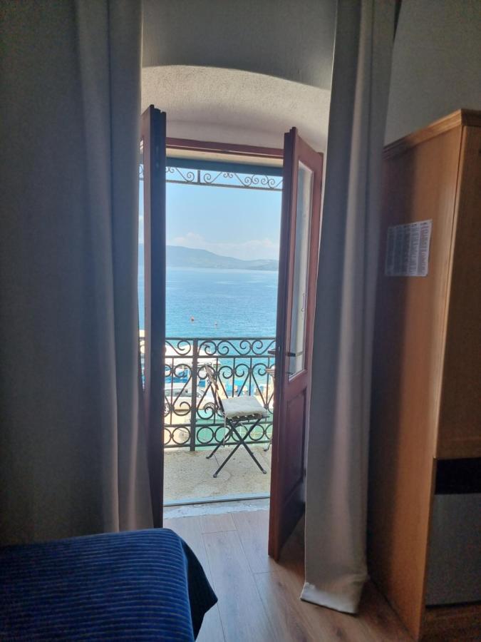 Palac - Giordano Valun Kültér fotó